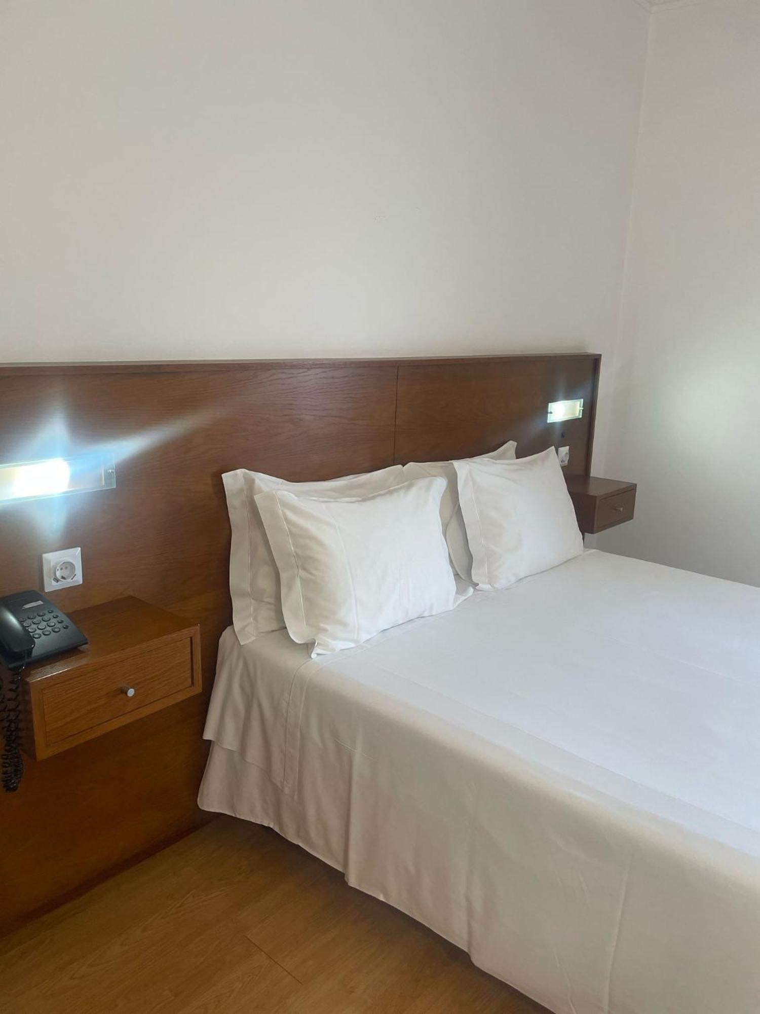 ויאנה דו קסטלו Hotel A Ponte מראה חיצוני תמונה